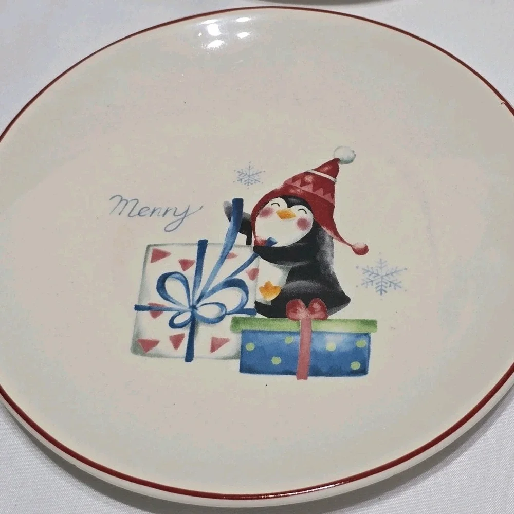 Pier 1 Christmas Appetizer Plates Set 4 Cream Santa Reindeer Snowman 6.25in